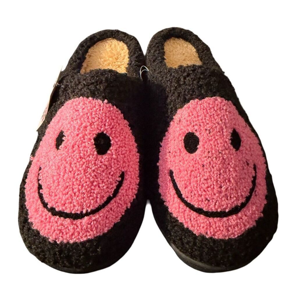 NWT Sugar & Spice Women's Happy Face Comfy Slippers Black/Pink Size S (5-6)